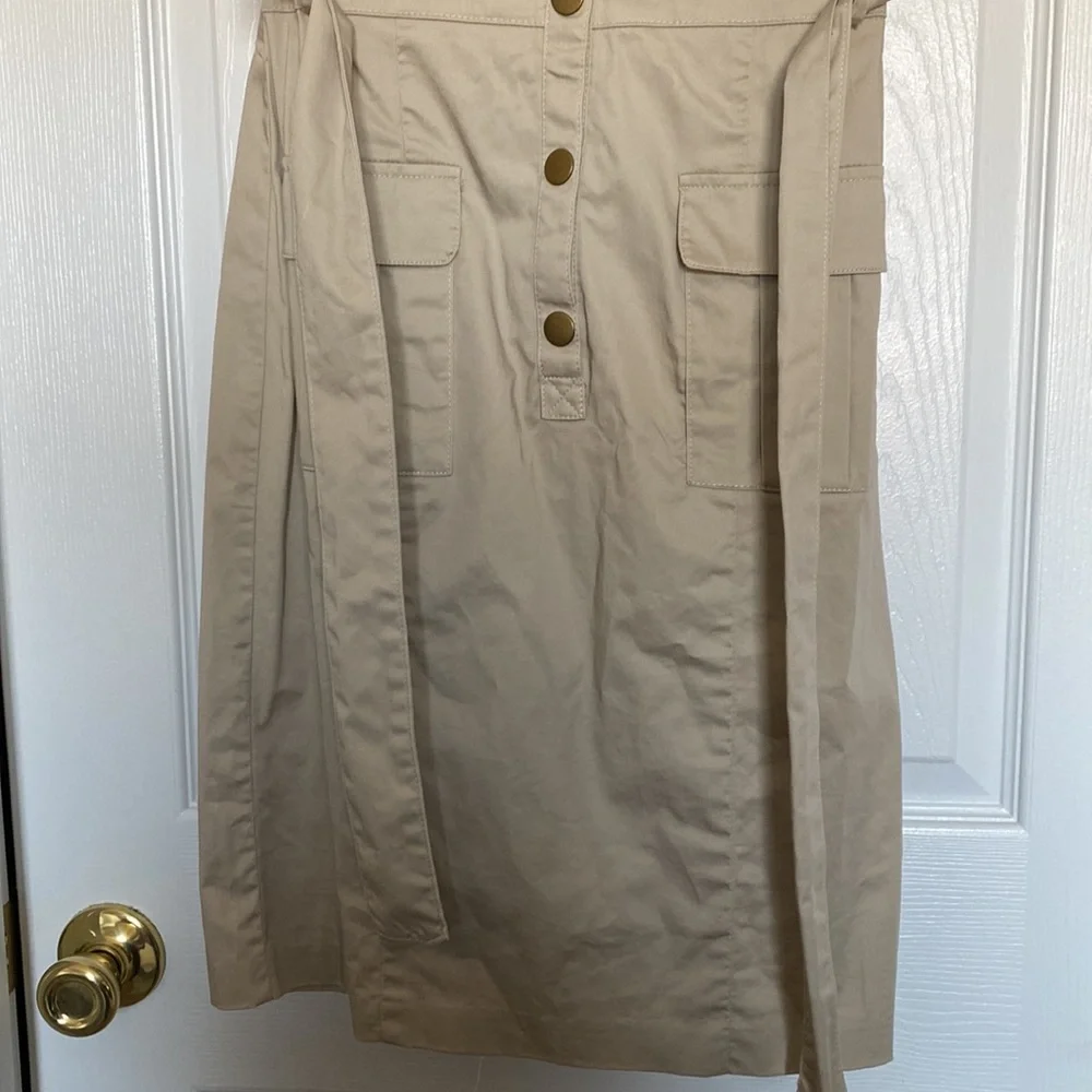 H&M Button Front Dress - Picture 3 of 8